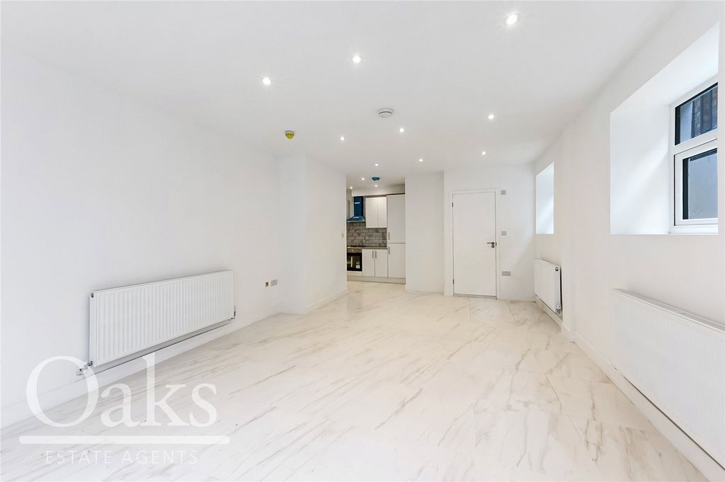 Property photo 2 of 9 Picture No. 07