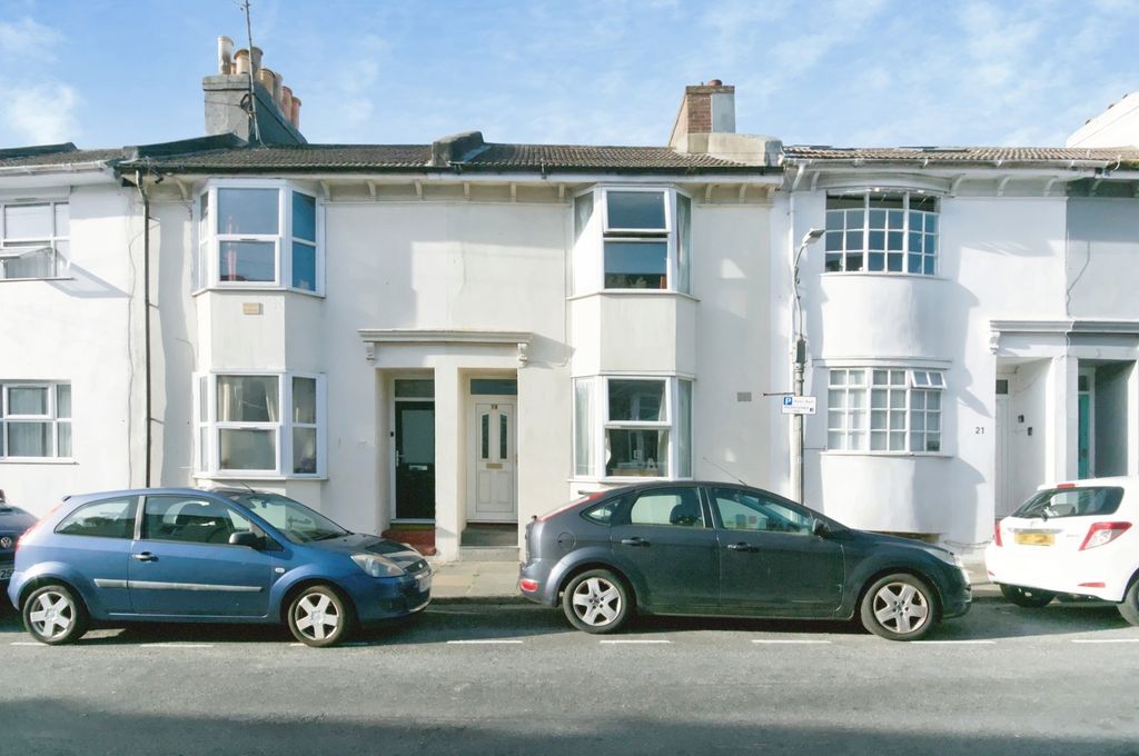 Property photo 1 of 25 Pbox-Img.Jpg