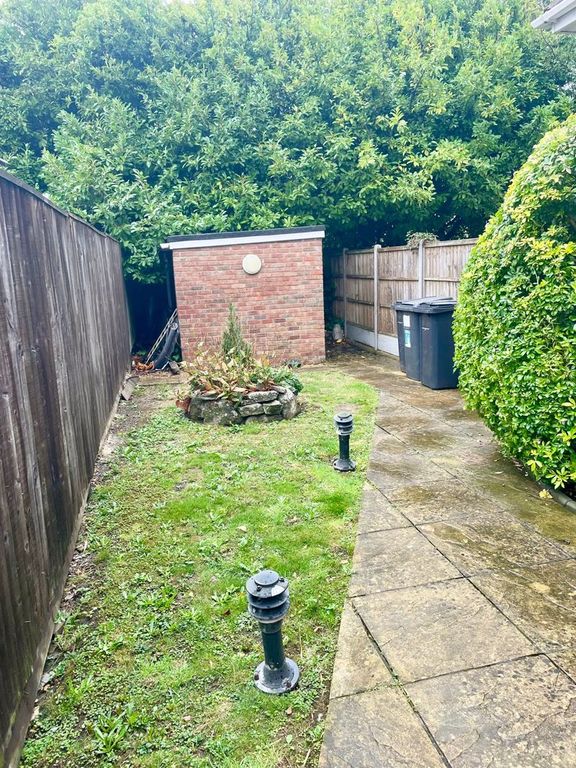 Property photo 2 of 12 Photo 2