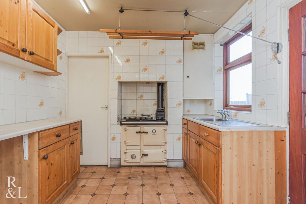 Property photo 3 of 30 Ashby (12).Jpg