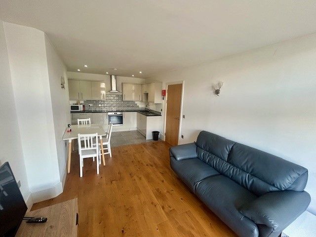 Property photo 2 of 5