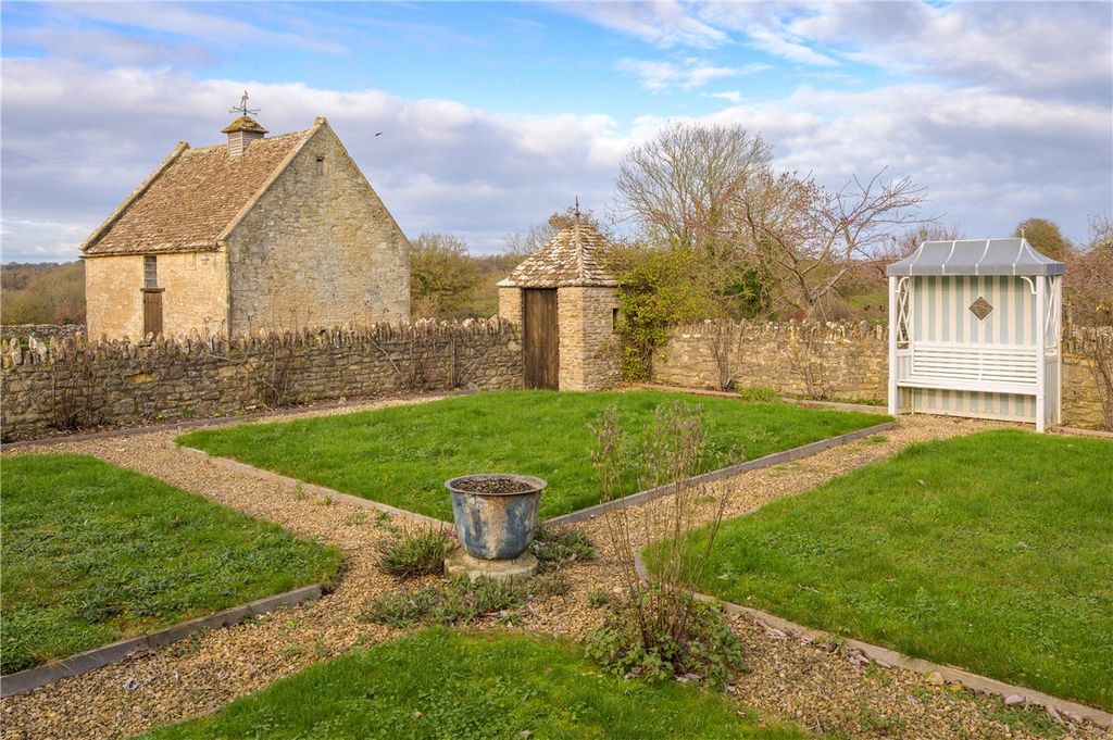 Additional image 10 of 5 bed detached house for saleWest Yatton, Yatton Keynell, Chippenham, Wiltshire SN14