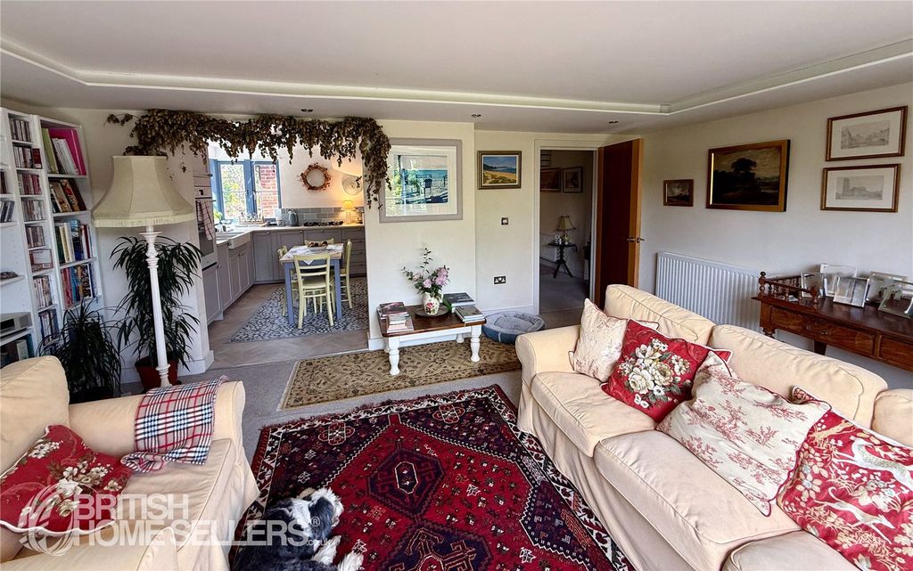 Property photo 3 of 17 Picture No. 09