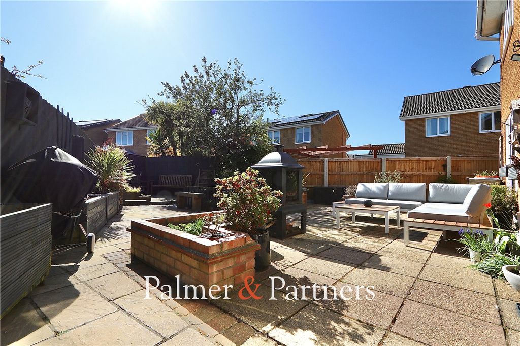 Property photo 2 of 24 Picture No. 02