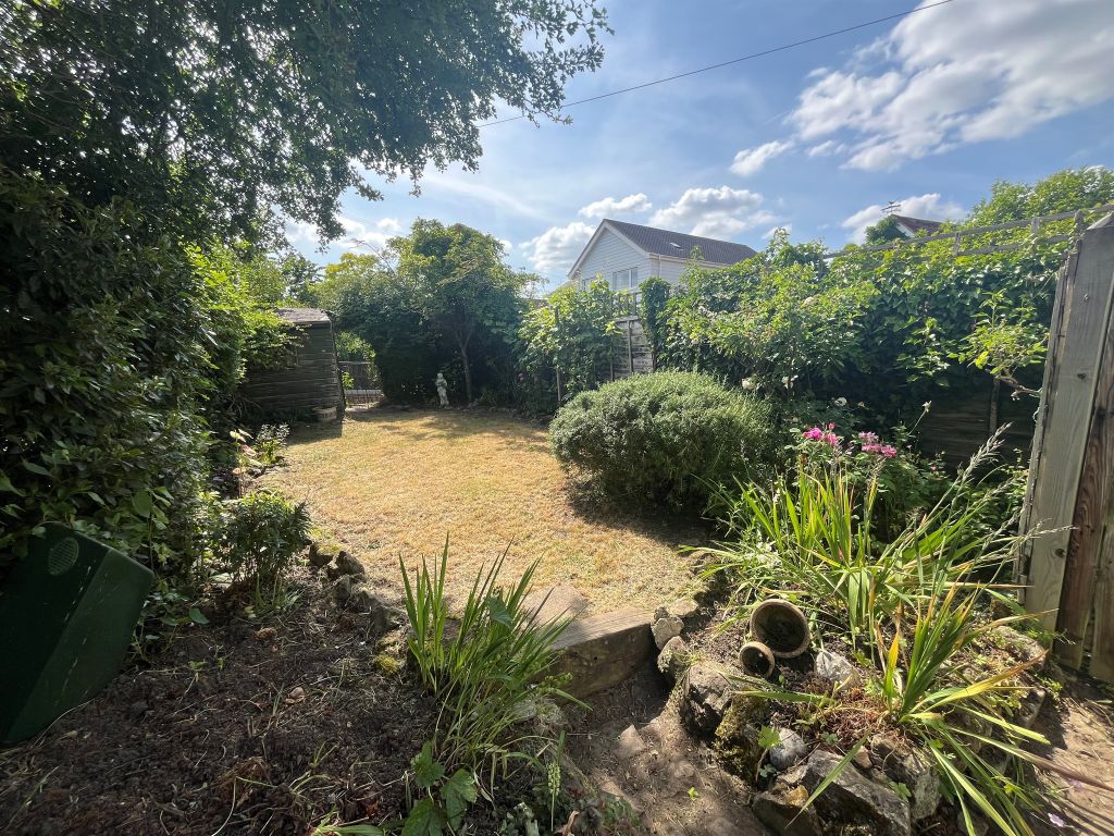 Property photo 2 of 11