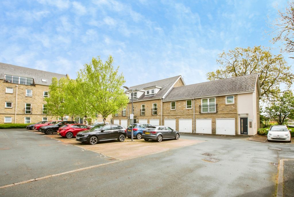 Additional image 14 of 2 bed flat for saleAlbert Promenade, Halifax, West Yorkshire HX3