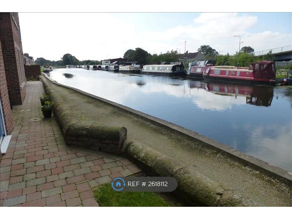 Property photo 3 of 16