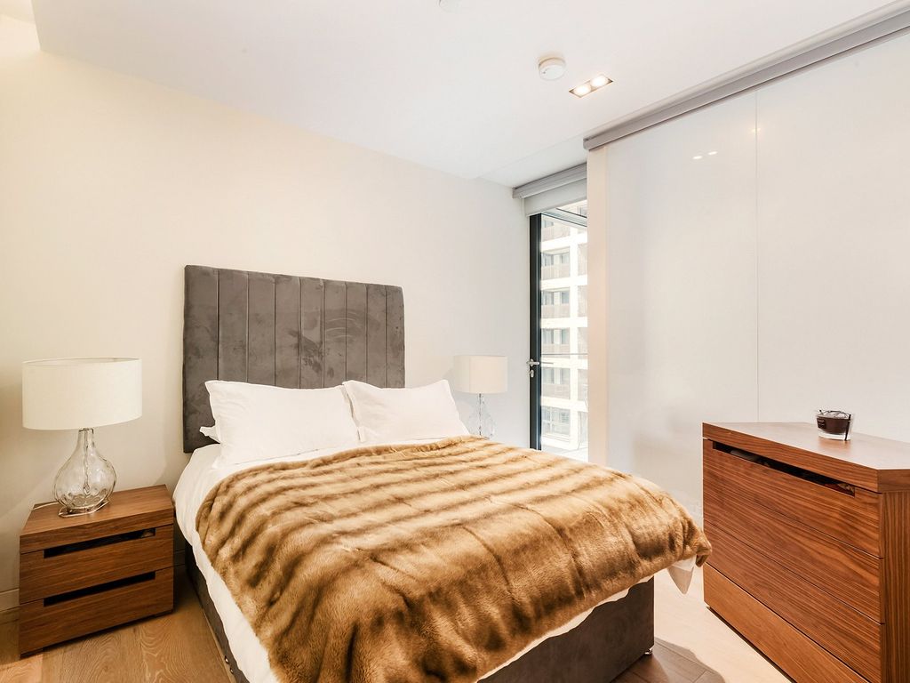 Property photo 3 of 7 Pearson Square