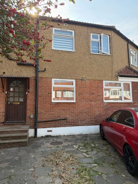 Property photo 1 of 6 Ladywood Road