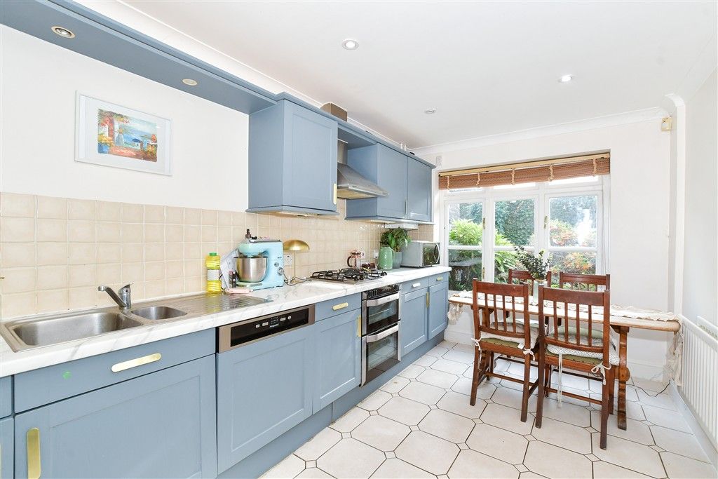 Property photo 2 of 18 Kitchen/ Diner