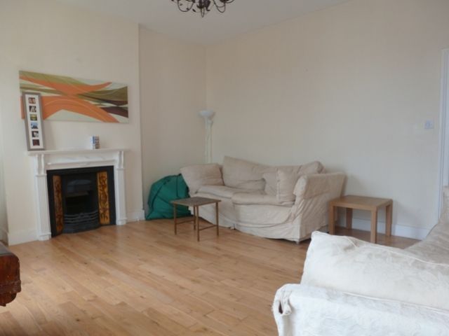 Property photo 2 of 5 P1040425