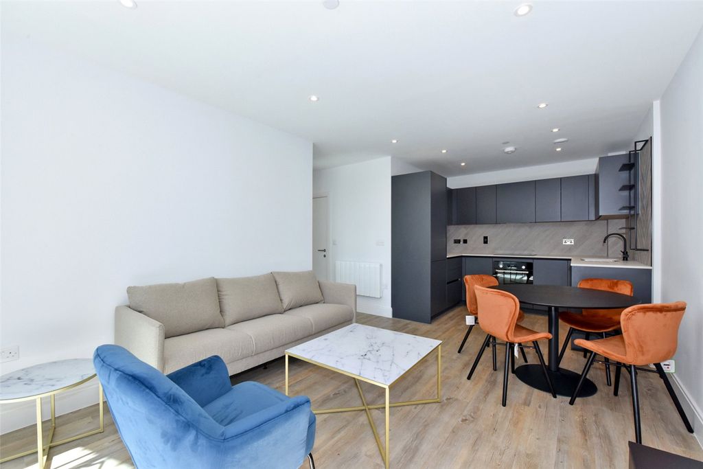 Property photo 1 of 18 Picture No. 06