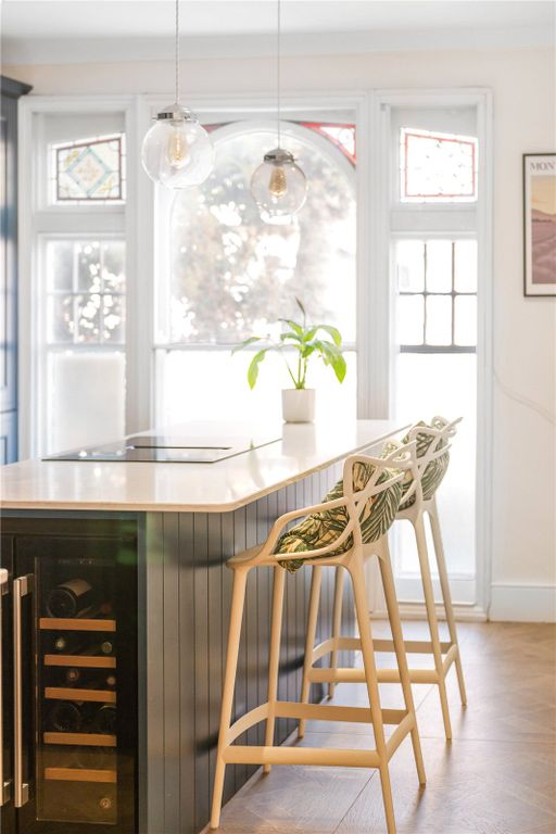 Property photo 3 of 28 Picture No. 31