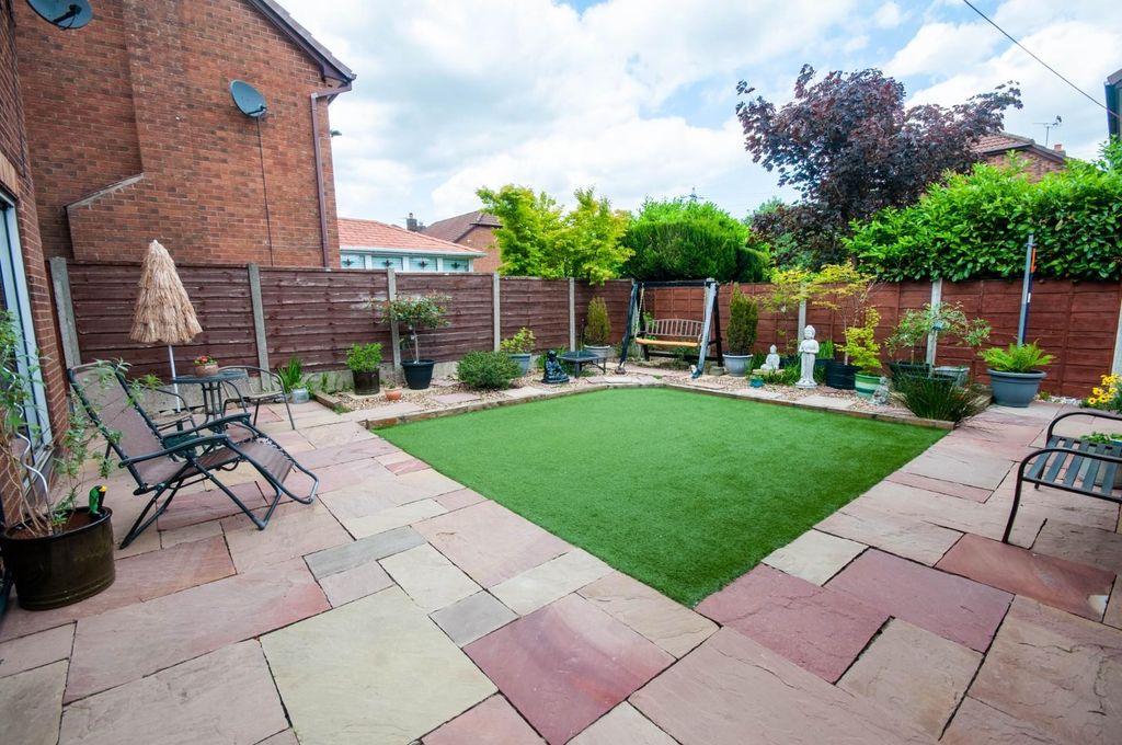 Property photo 2 of 26 Outside - Private Rear Garden