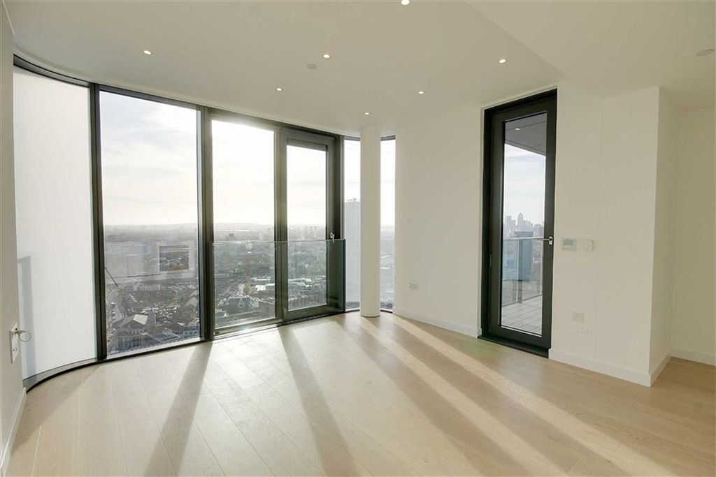 Property photo 1 of 17 Living Area 1