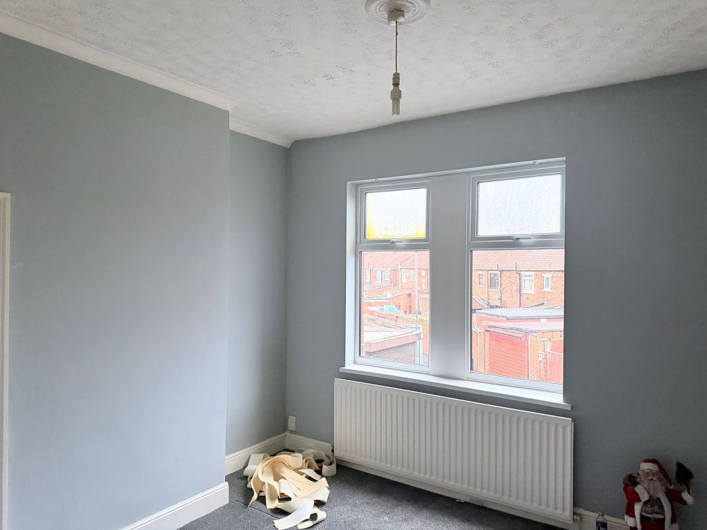 Property photo 2 of 26