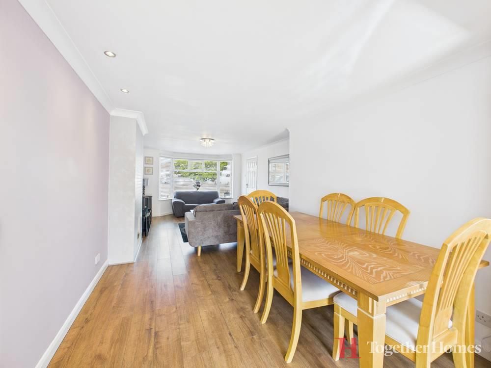Property photo 3 of 32 Dining Room