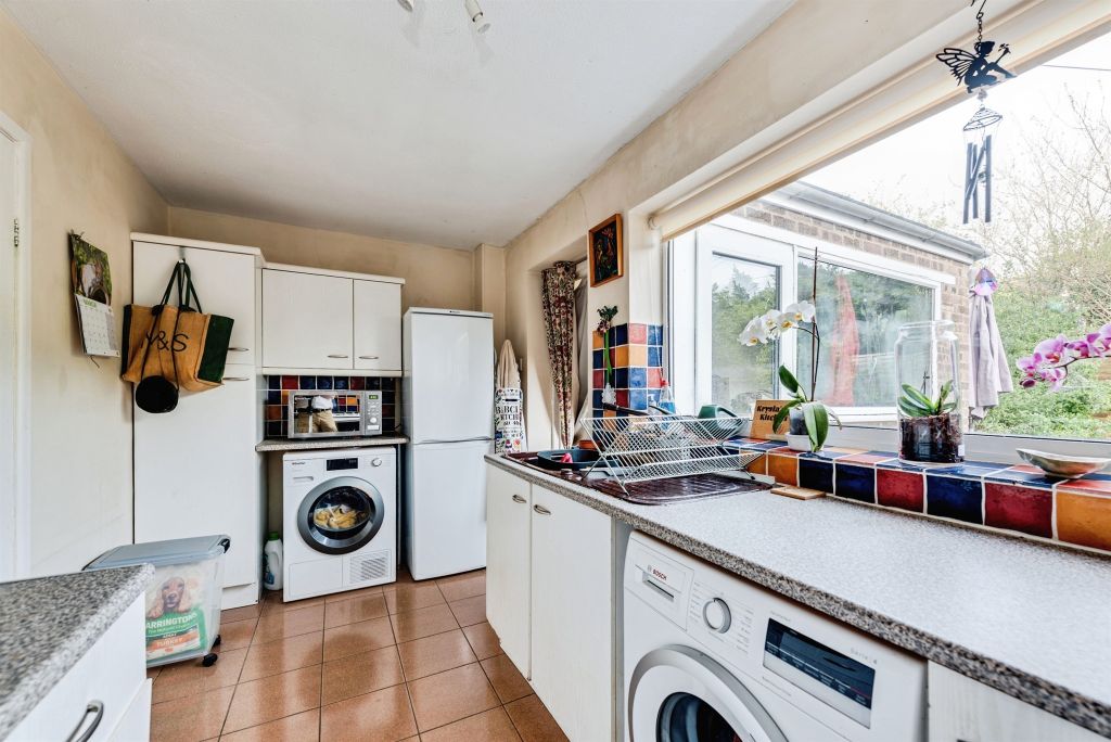 Additional image 5 of 3 bed end terrace house for saleQuarry Road, Witney OX28