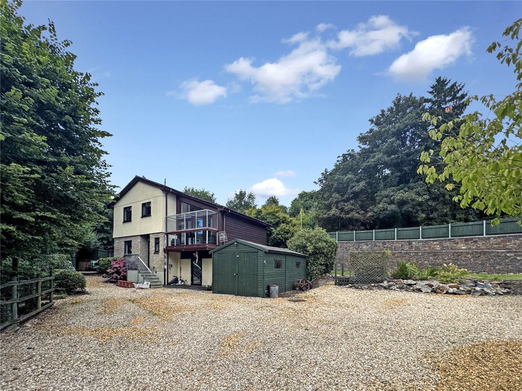 Property photo 1 of 19 Front