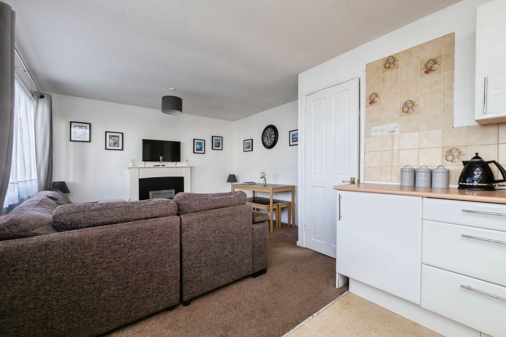 Property photo 3 of 15 Opl