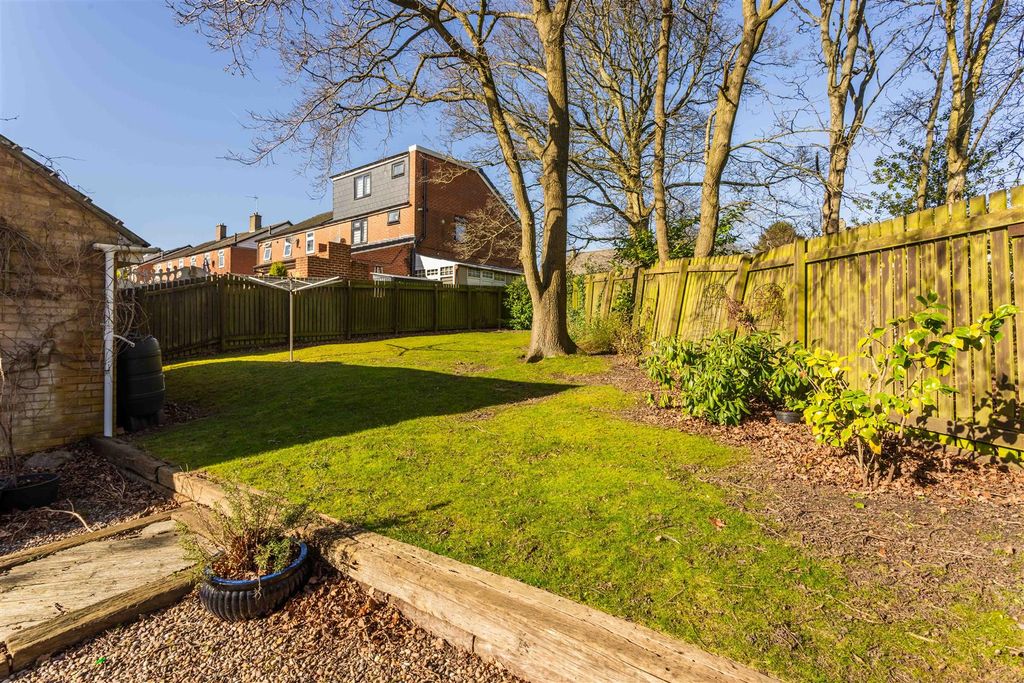 Property photo 2 of 15 00021.Jpg