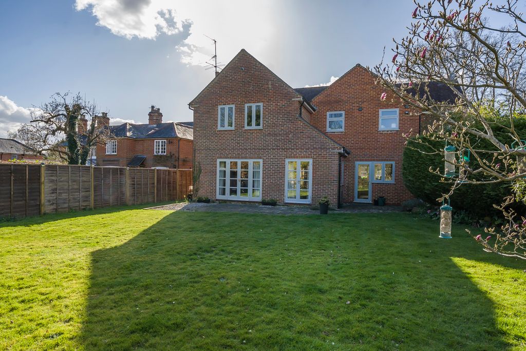 Property photo 1 of 19 Picture No. 41