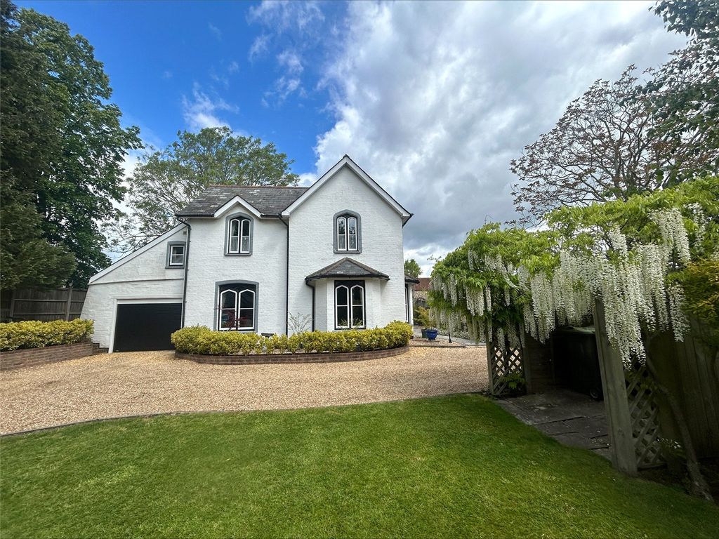 Property photo 1 of 27 Picture No. 45