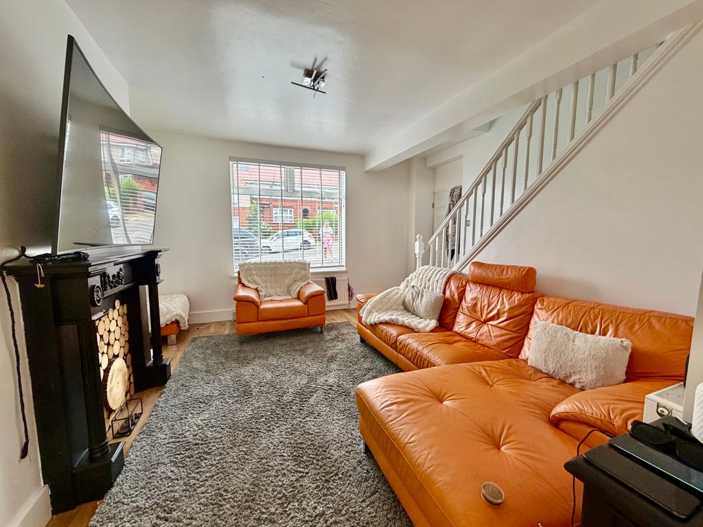 Property photo 2 of 12 Img_3270