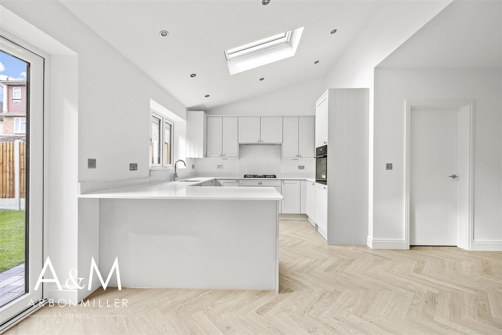 Property photo 2 of 27 4D4A9919.Jpg