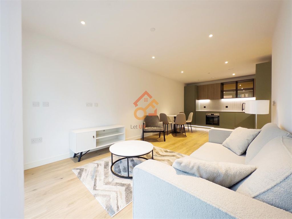 Property photo 2 of 31 ????_2025-10-13_164657_617.Jpg