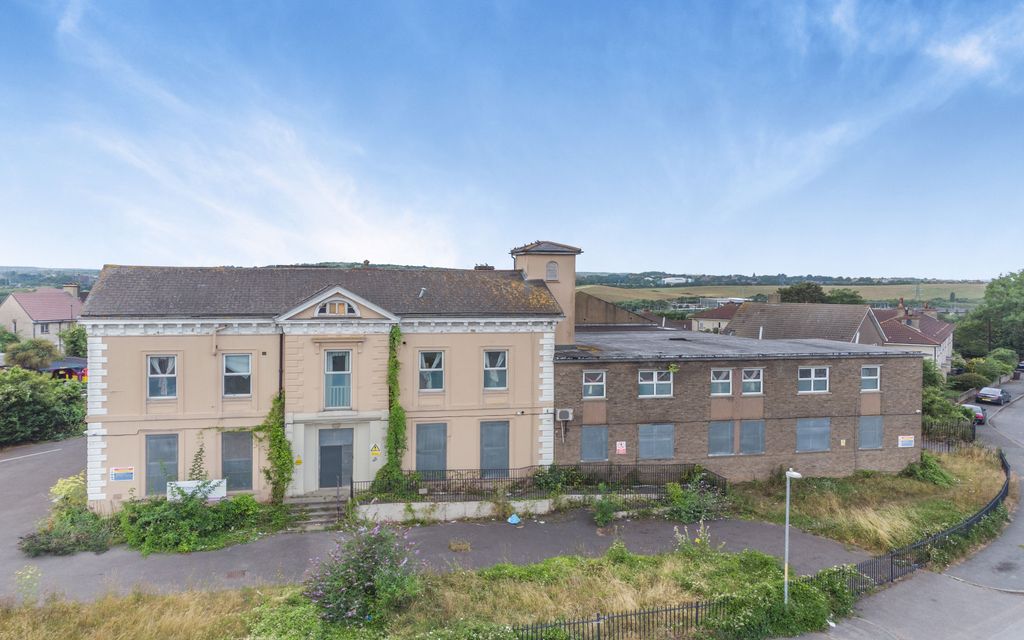 Property photo 1 of 34 Kesson House Care Home, Council Avenue, Northfleet, Gravesend, Da11 9Hn