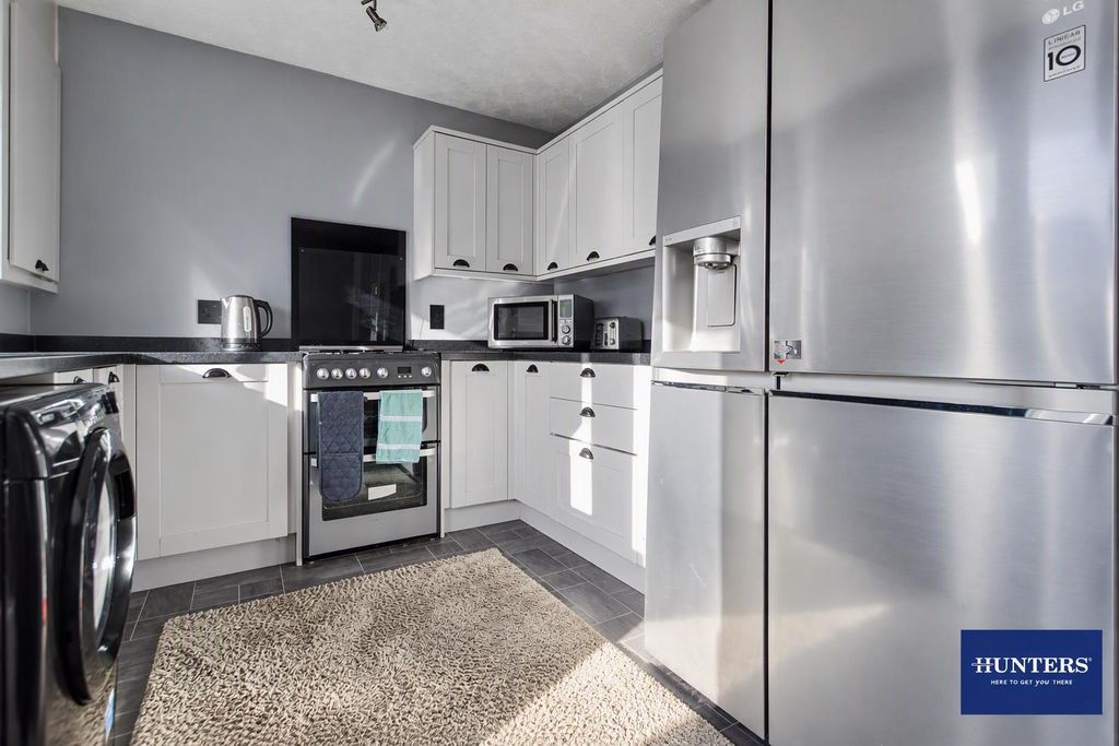 Property photo 2 of 17 Designer (13).Png