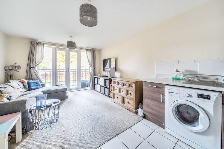 Property photo 3 of 11