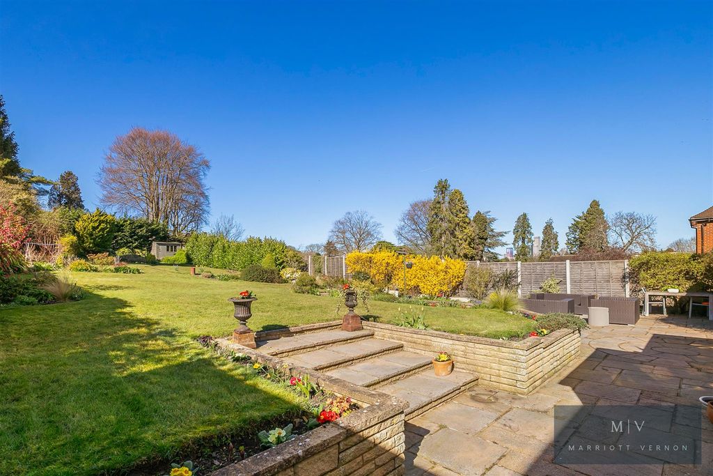Additional image 19 of 5 bed detached house for saleWinchelsey Rise, South Croydon CR2