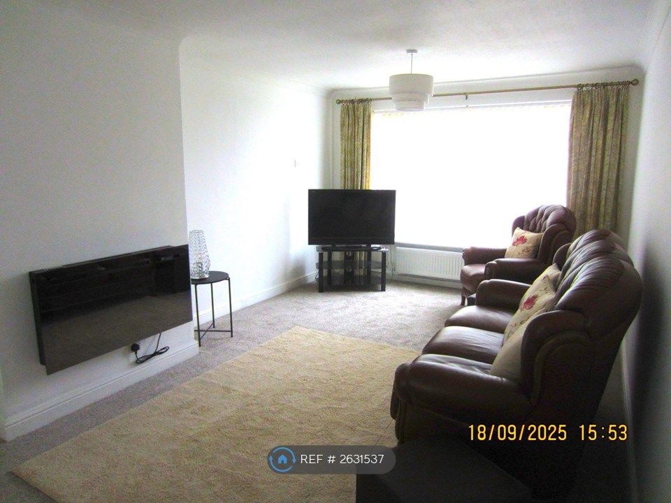Property photo 2 of 8 Living Room
