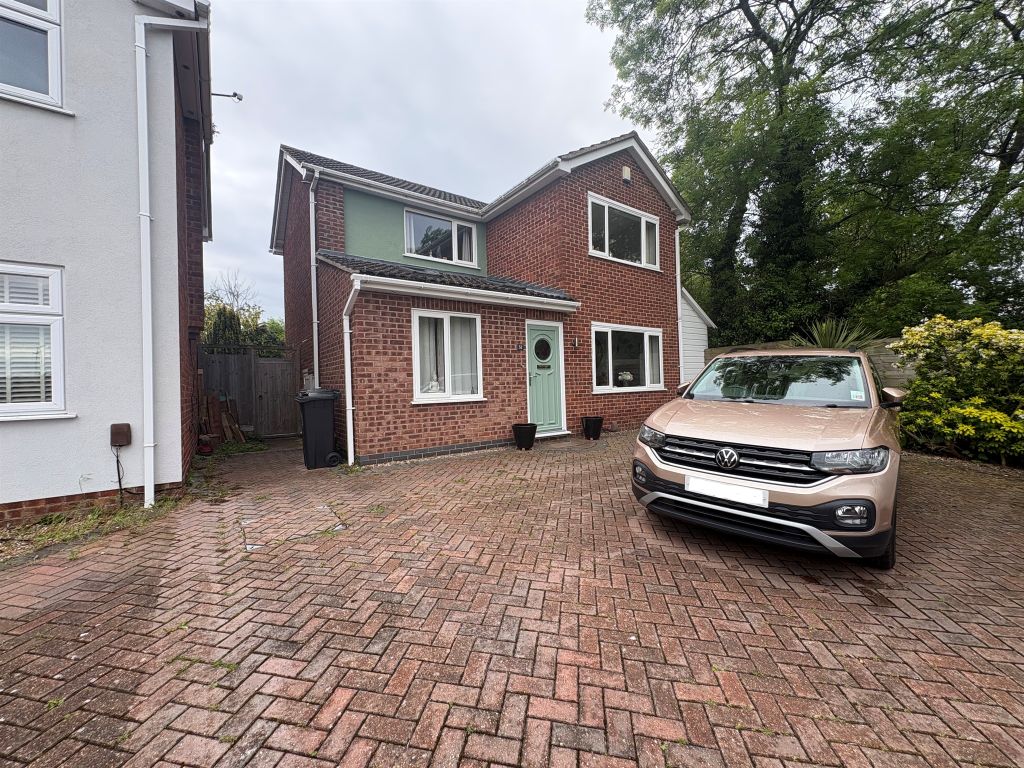 Property photo 1 of 2