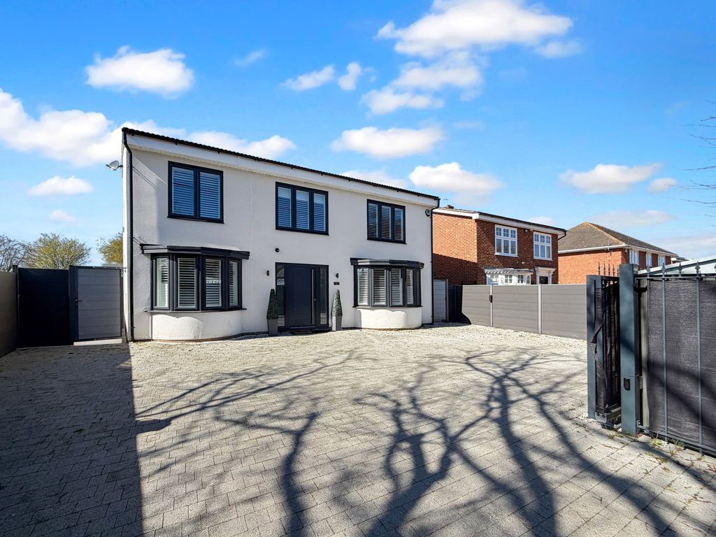 Property photo 1 of 35