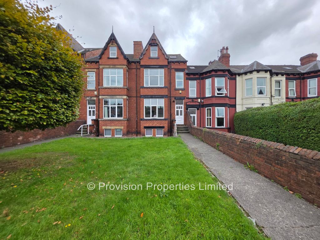 Property photo 1 of 11 Photo