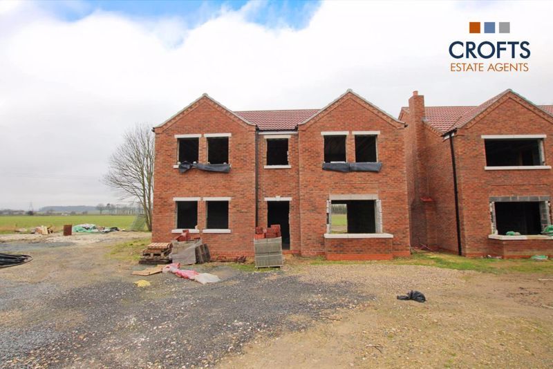 Property photo 1 of 7 Front