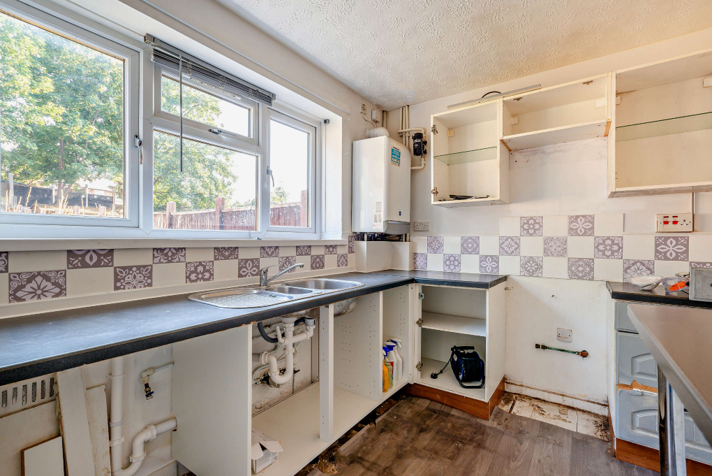 Property photo 2 of 8