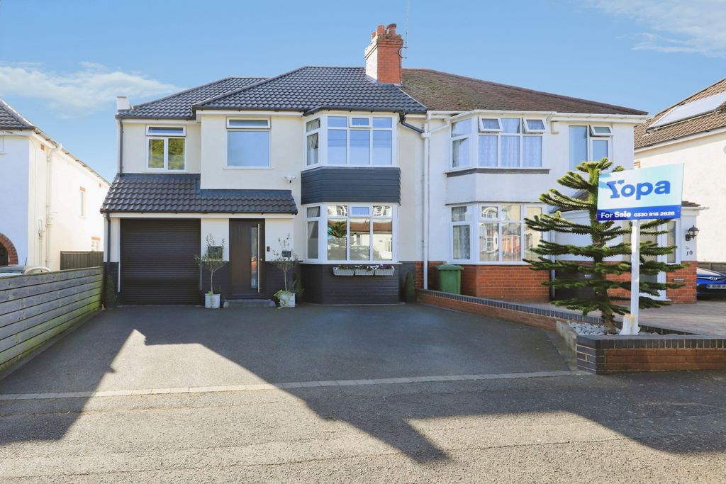 Property photo 1 of 26 Front