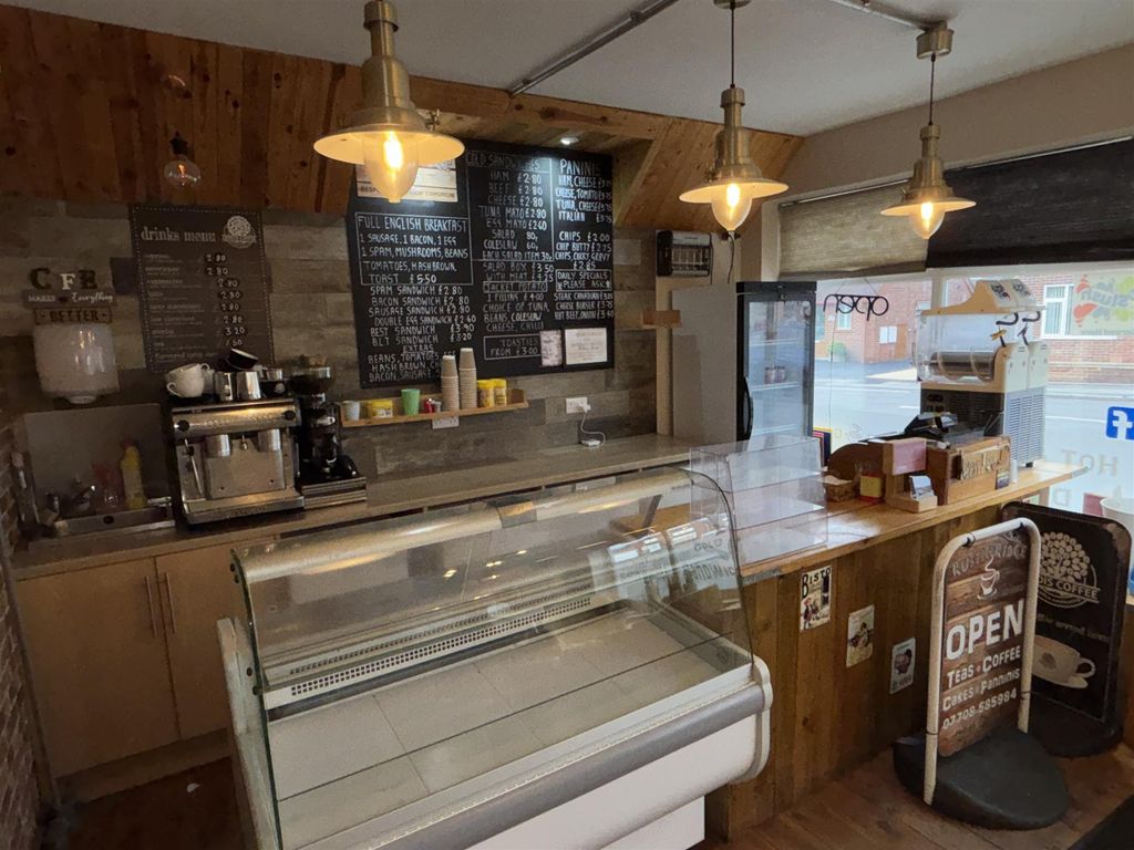 Property photo 2 of 7 Photo 1