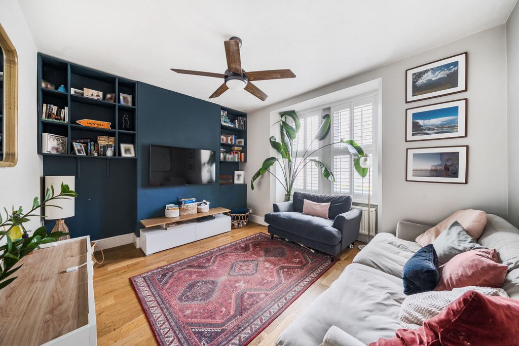 Property photo 2 of 13 1-6Aa2Be6A1Edf1-1...