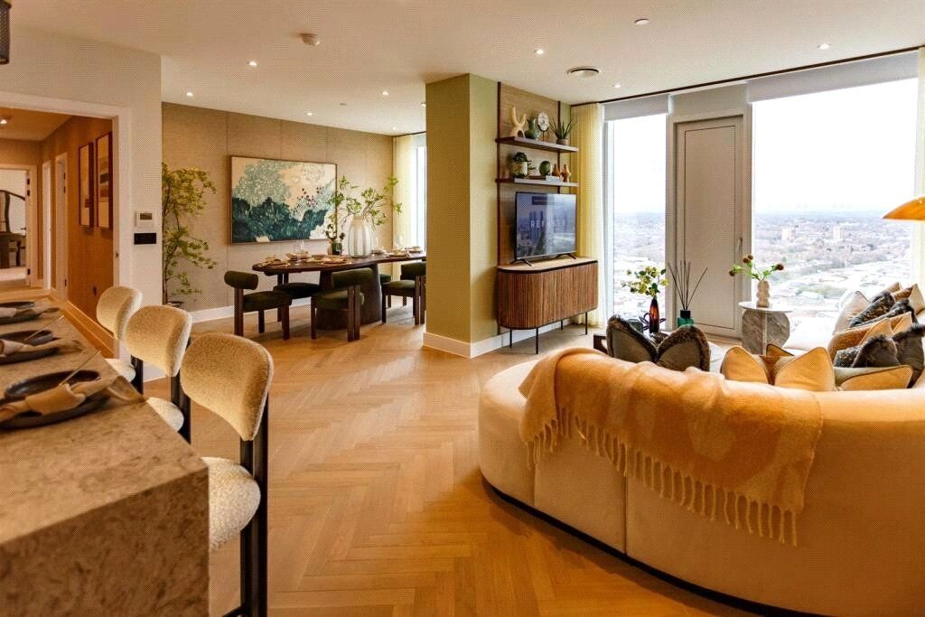 Property photo 2 of 24 Bankside