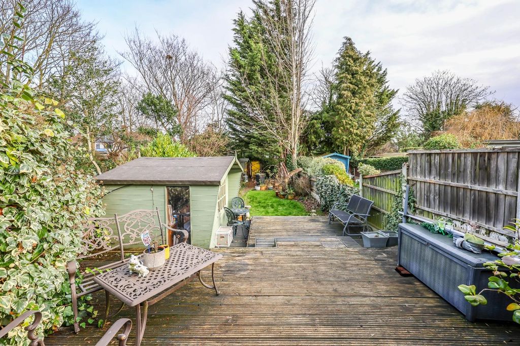 Property photo 3 of 15