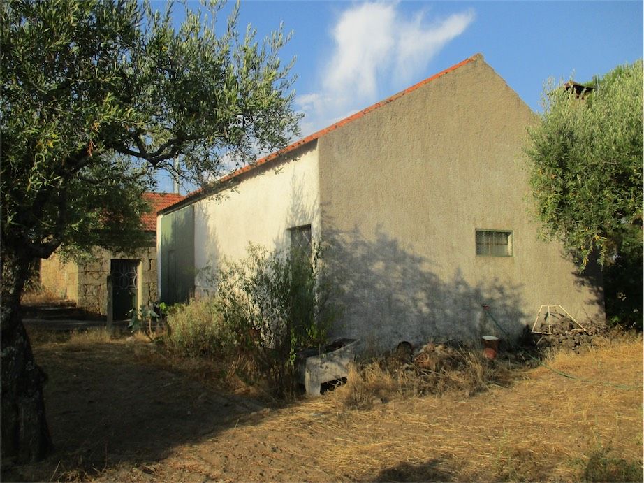 Property photo 3 of 46