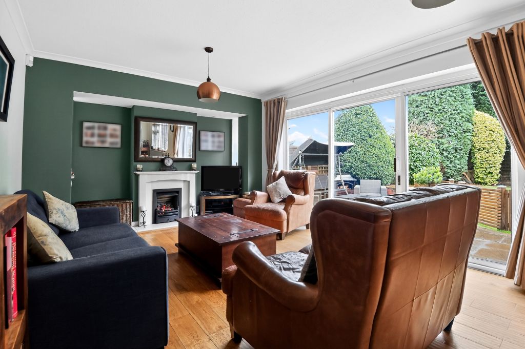 Property photo 2 of 22