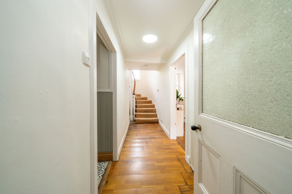 Property photo 2 of 41 Photo 21