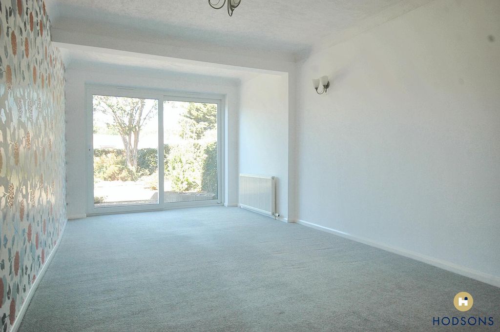 Property photo 2 of 12 Living Room