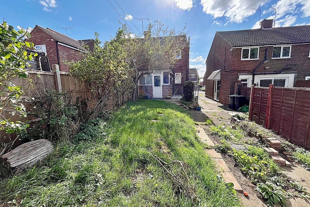 Property photo 2 of 11 3624583